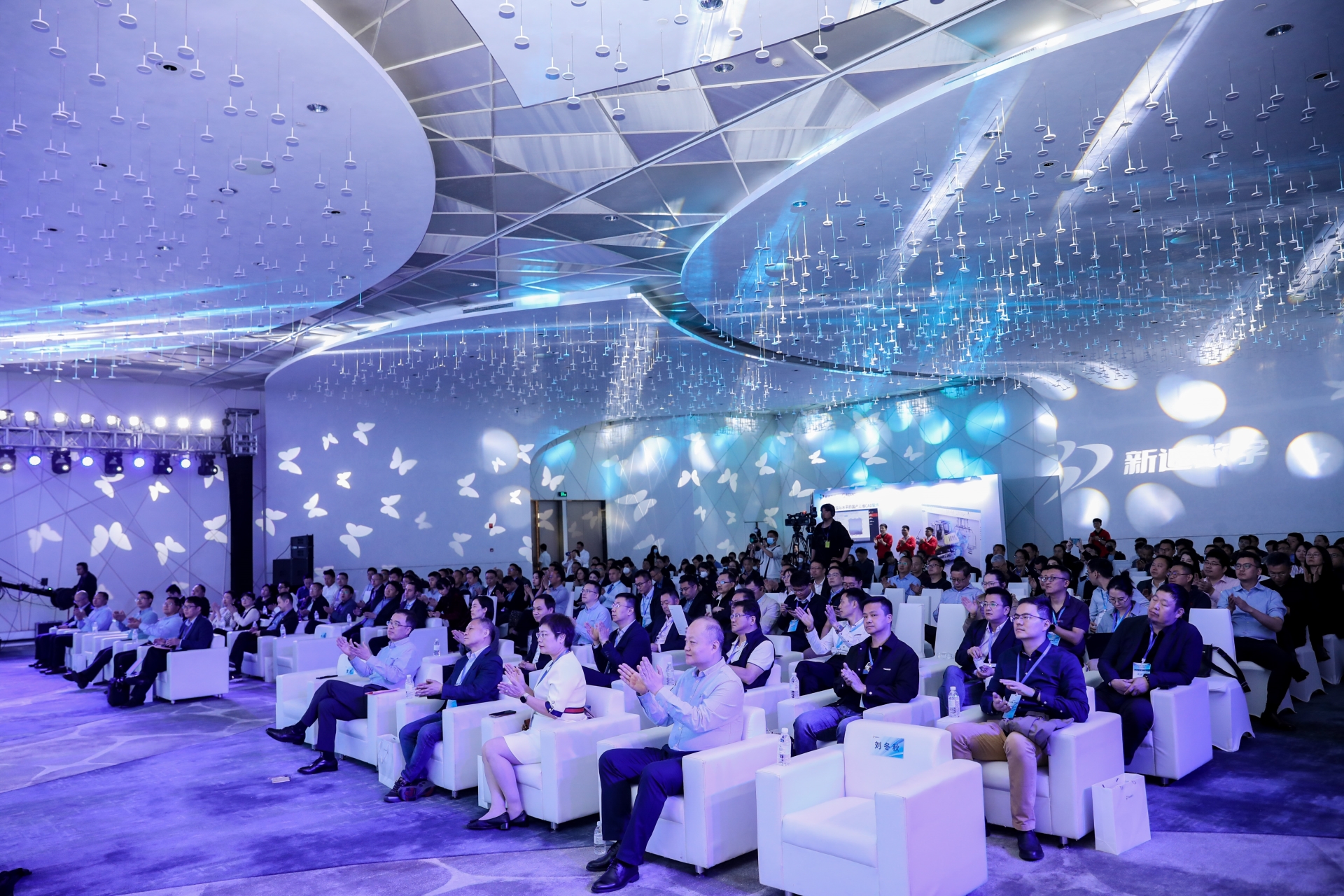 4N4A1208-opq413728920.jpg 4N4A1208-opq413728920.jpg